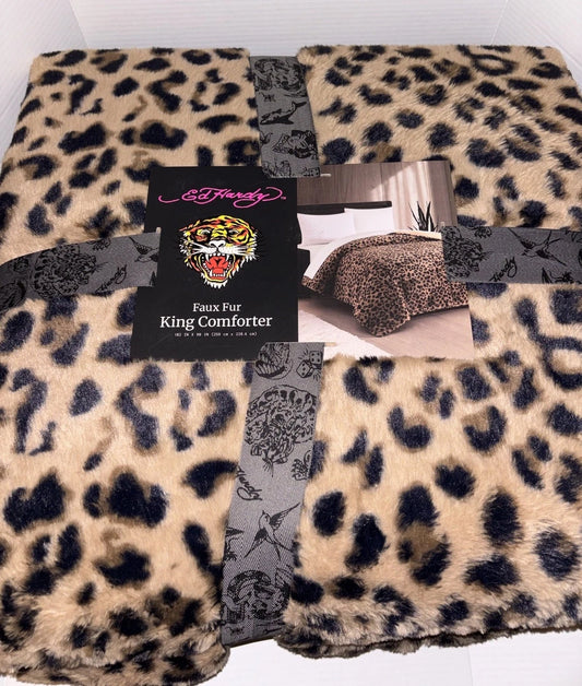 Cheetah Leopard Print Faux Fur Comforter (King)