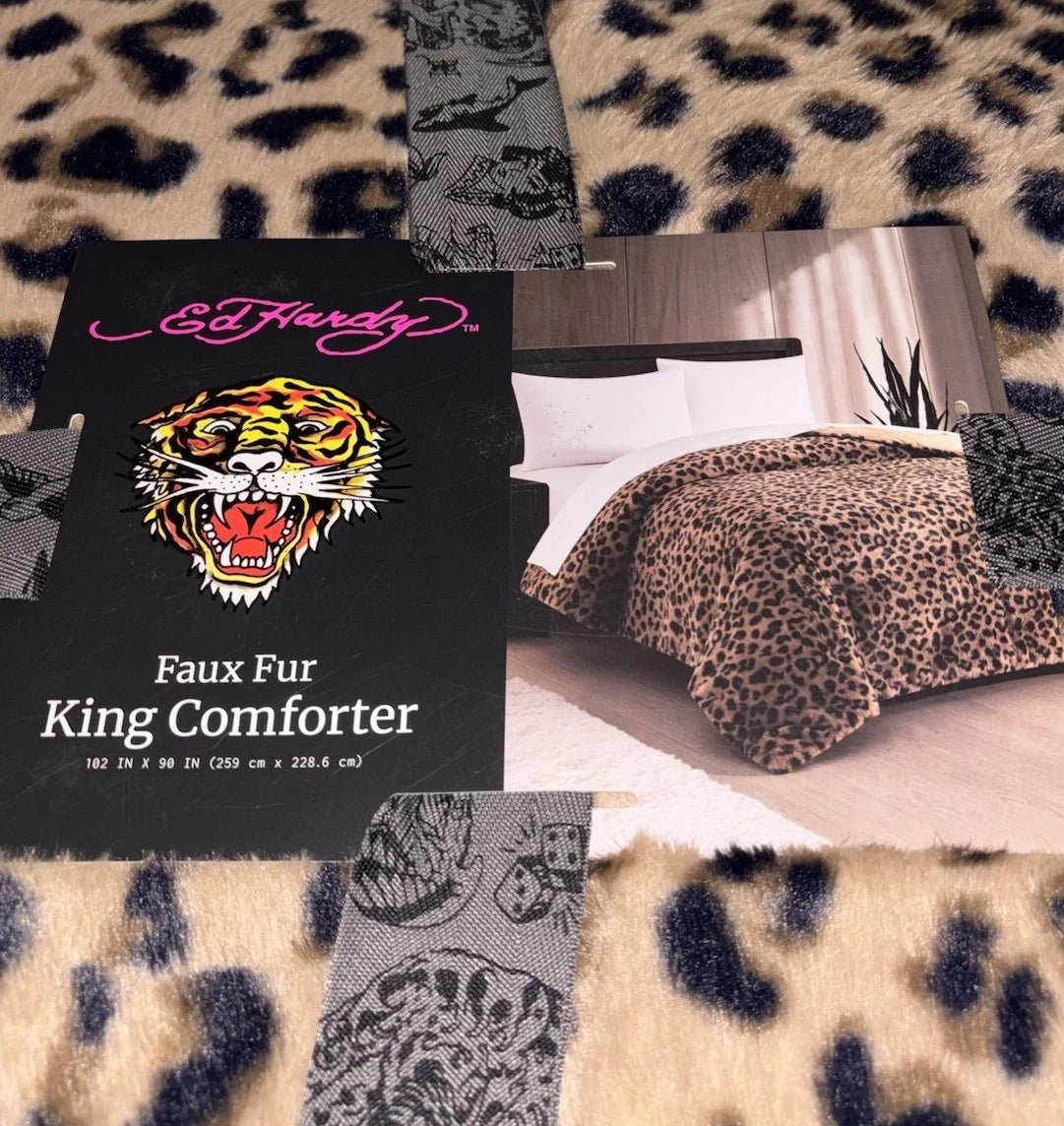 Cheetah Leopard Print Faux Fur Comforter (King)