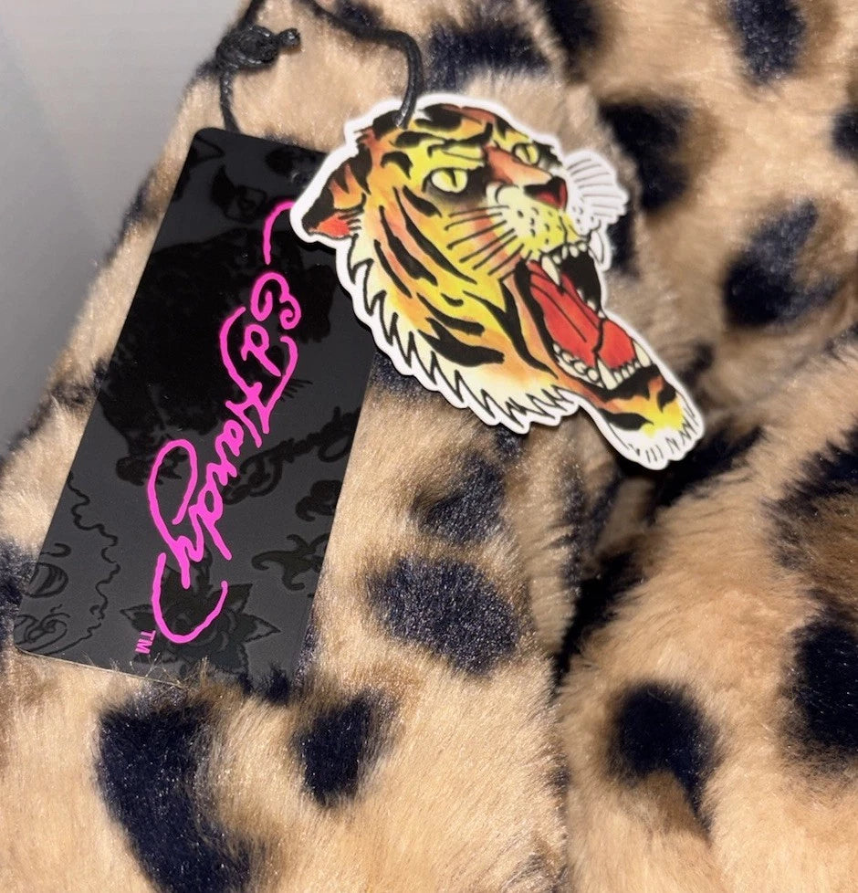 Cheetah Leopard Print Faux Fur Comforter (King)